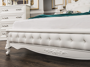 Спальня Мишель комплект: кровать 180х200 + 2 тумбы прикроватные + комод узкий + зеркало + шкаф 2 дверный с зеркалом белый матовый