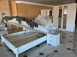 Спальня Мишель комплект: кровать 180х200 + 2 тумбы прикроватные + комод узкий + зеркало + шкаф 6 дверный с зеркалом белый матовый