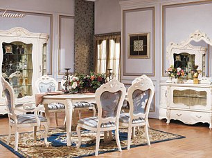 Столовая Мона Лиза комплект: стол обеденный 190/230х112 + 4 стула + 2 стула с подлокотниками + витрина 4 дверная + буфет с зеркалом белый