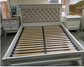 Спальня Бристоль-1 комплект: кровать 160х200 + 2 тумбы прикроватные + комод + зеркало + шкаф 4 дверный ГМ 6480-01