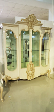 Столовая Аталанта комплект: витрина 4 дверная + буфет с зеркалом + стол обеденный 245/285х124 + 4 стула + 2 стула с подлокотниками