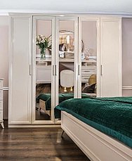 Спальня Нонна комплект: кровать 180х200 + тумба прикроватная (2шт.) + туалетный стол + зеркало + шкаф 4 дверный + пуф мокко