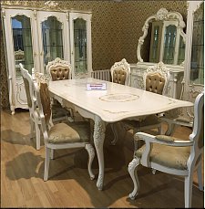 Столовая Магдалена комплект: стол обеденный 200/240х1120+4 стула+2 стула с подлокотниками+витрина 3 дверная+буфет с зеркалом слоновая кость